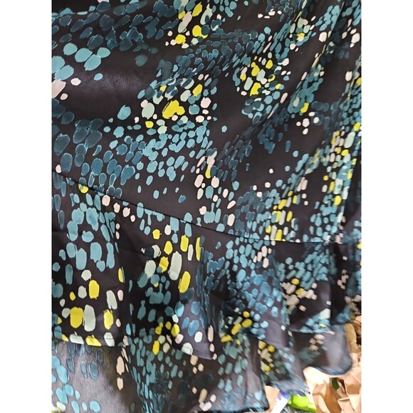 Torrid Womens Plus SZ 1 Short Sleeve V-Neck Multicolor Geometric Wrap Dress NWT - Picture 2 of 10